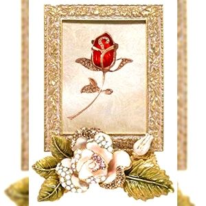 Elegant Rose Flower Rhinestone Brooch